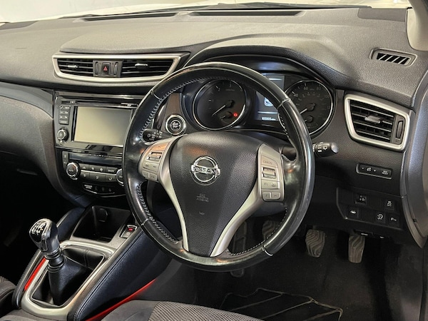 Used Nissan Qashqai 2015 for sale - 76227371: Photo 3
