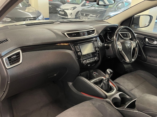 Used Nissan Qashqai 2015 for sale - 76227371: Photo 4