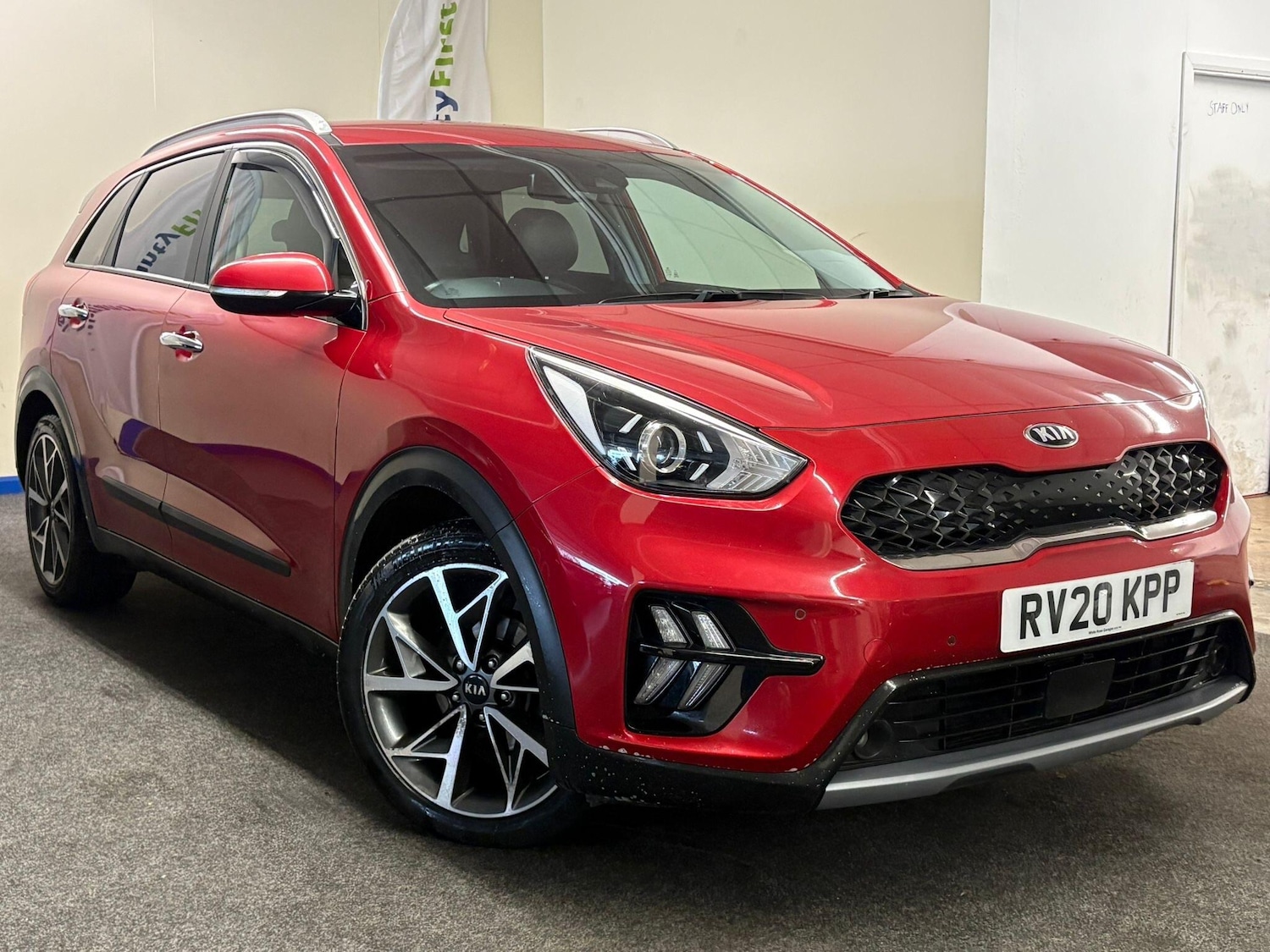 Used Kia Niro 2020 for sale - 76623222: Photo 1