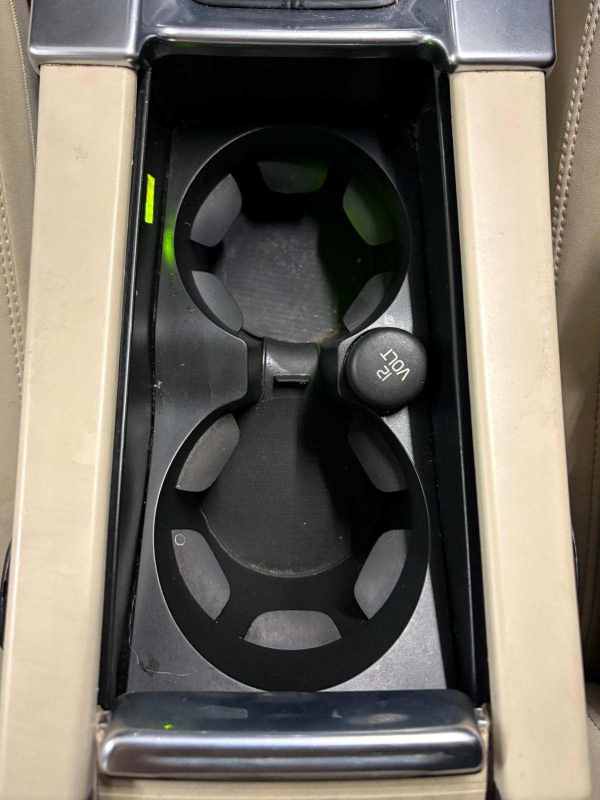 Used Volvo V60 2013 for sale - 76623231: Photo 13