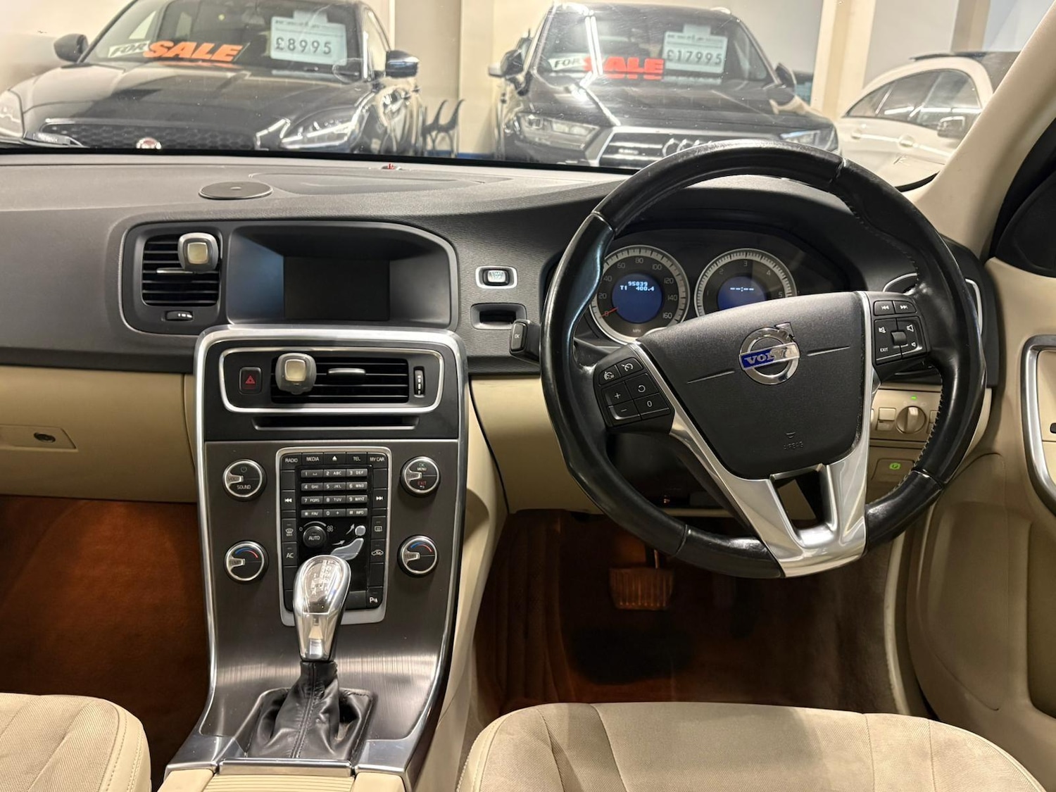 Used Volvo V60 2013 for sale - 76623231: Photo 14