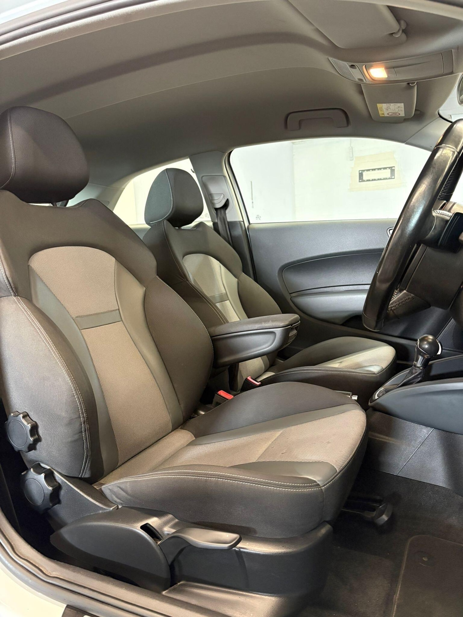 Used Audi A1 2015 for sale - 77799348: Photo 10