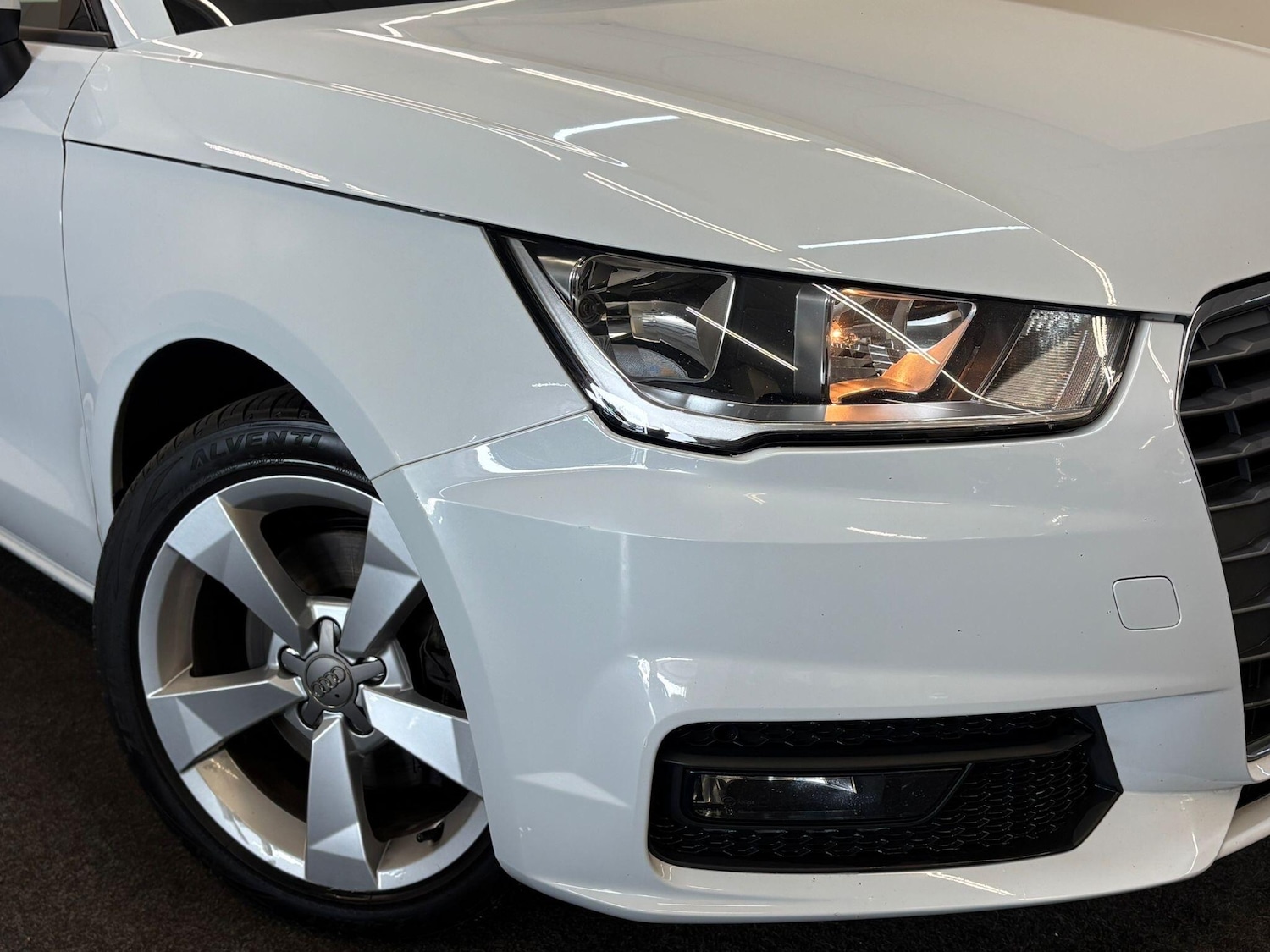 Used Audi A1 2015 for sale - 77799348: Photo 27