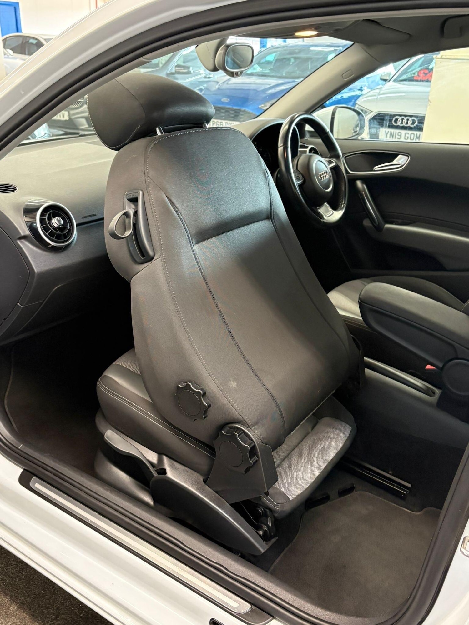 Used Audi A1 2015 for sale - 77799348: Photo 29