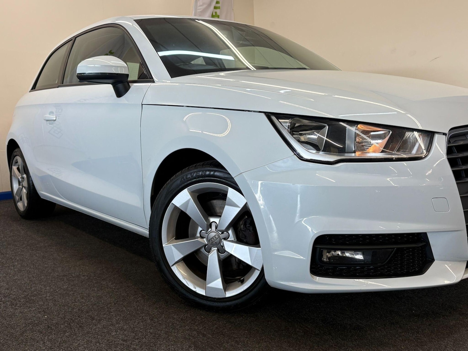 Used Audi A1 2015 for sale - 77799348: Photo 6