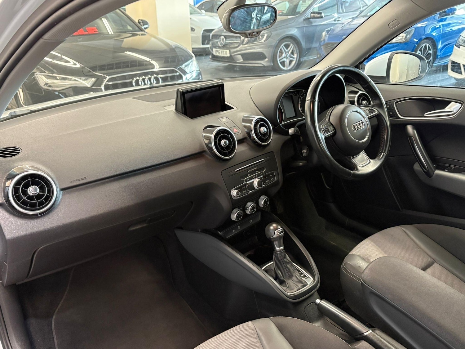 Used Audi A1 2015 for sale - 77799348: Photo 9