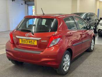 Used Toyota Yaris 2013 for sale - 74643215: Photo