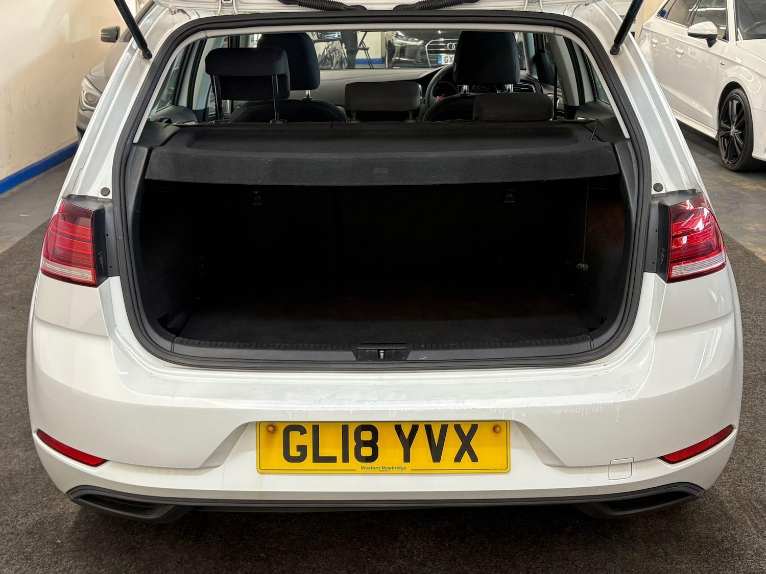 Used Volkswagen Golf 2018 for sale - 77993156: Photo 18