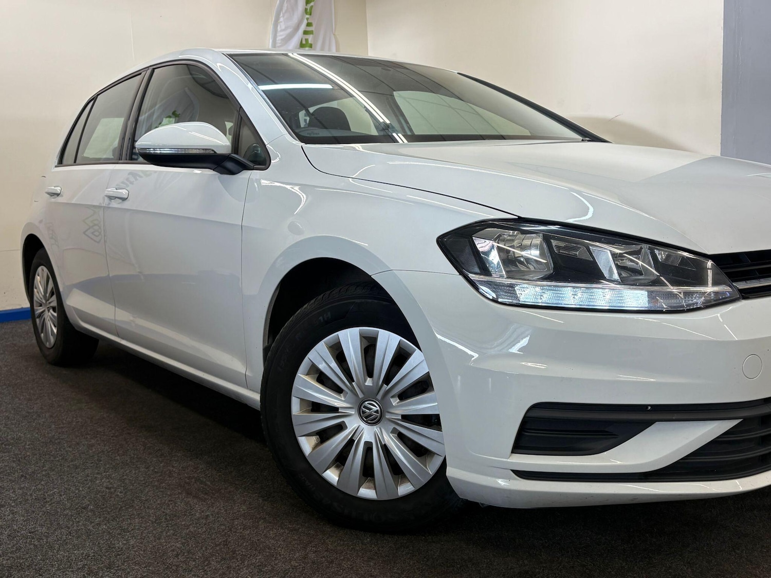 Used Volkswagen Golf 2018 for sale - 77993156: Photo 5