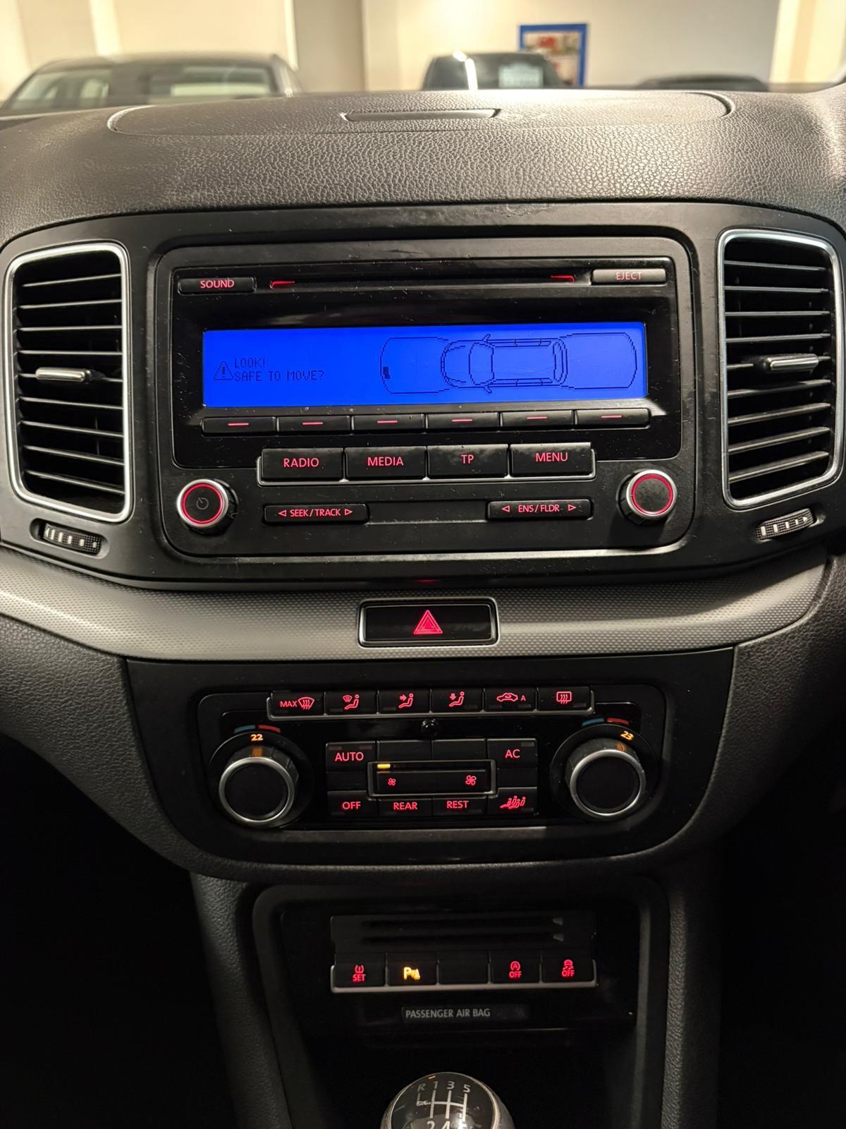 Used Volkswagen Sharan 2010 for sale - 76623236: Photo 22