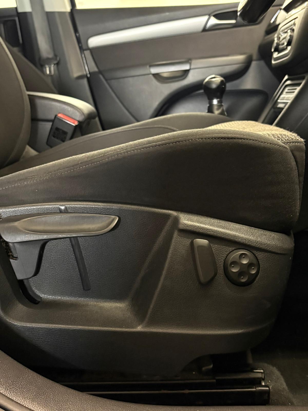 Used Volkswagen Sharan 2010 for sale - 76623236: Photo 29