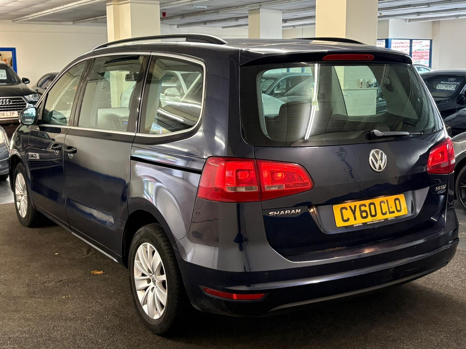 Used Volkswagen Sharan 2010 for sale - 76623236: Photo 3