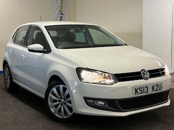 Used Volkswagen Polo 2013 for sale - 76623200: Photo