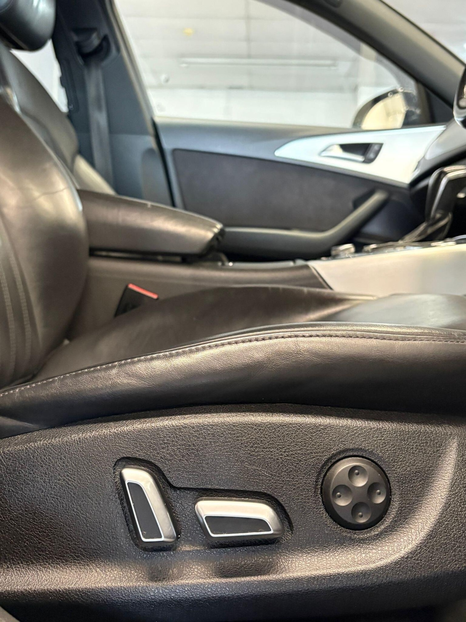 Used Audi A6 2017 for sale - 77670492: Photo 30