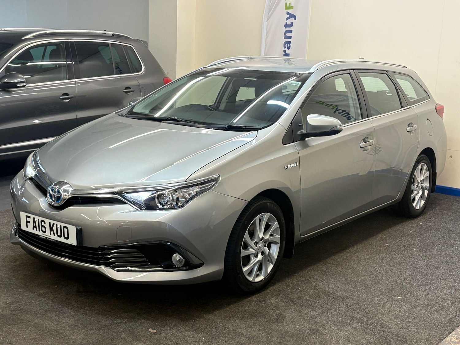 Used Toyota Auris 2016 for sale - 77696694: Photo 2