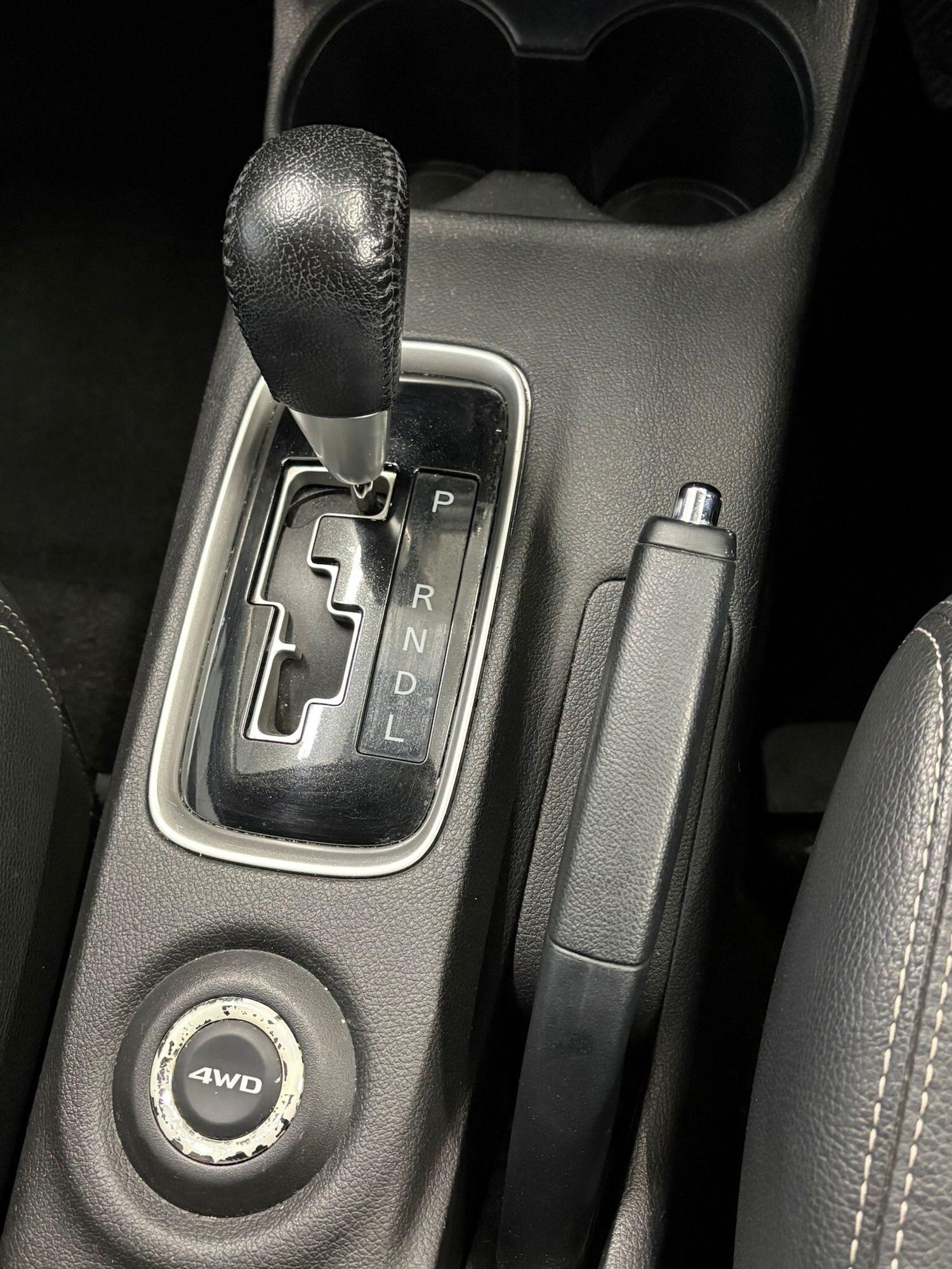 Used Mitsubishi Outlander 2014 for sale - 77625335: Photo 11