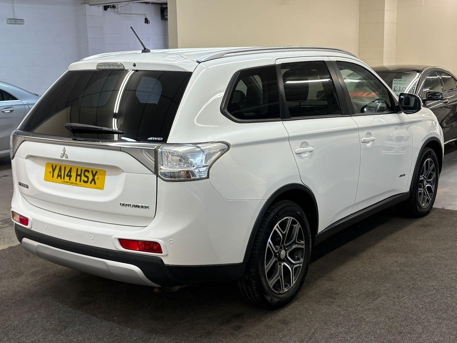Used Mitsubishi Outlander 2014 for sale - 77625335: Photo 7