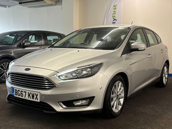 Used Ford Focus 2017 for sale - 76227504: Photo 2