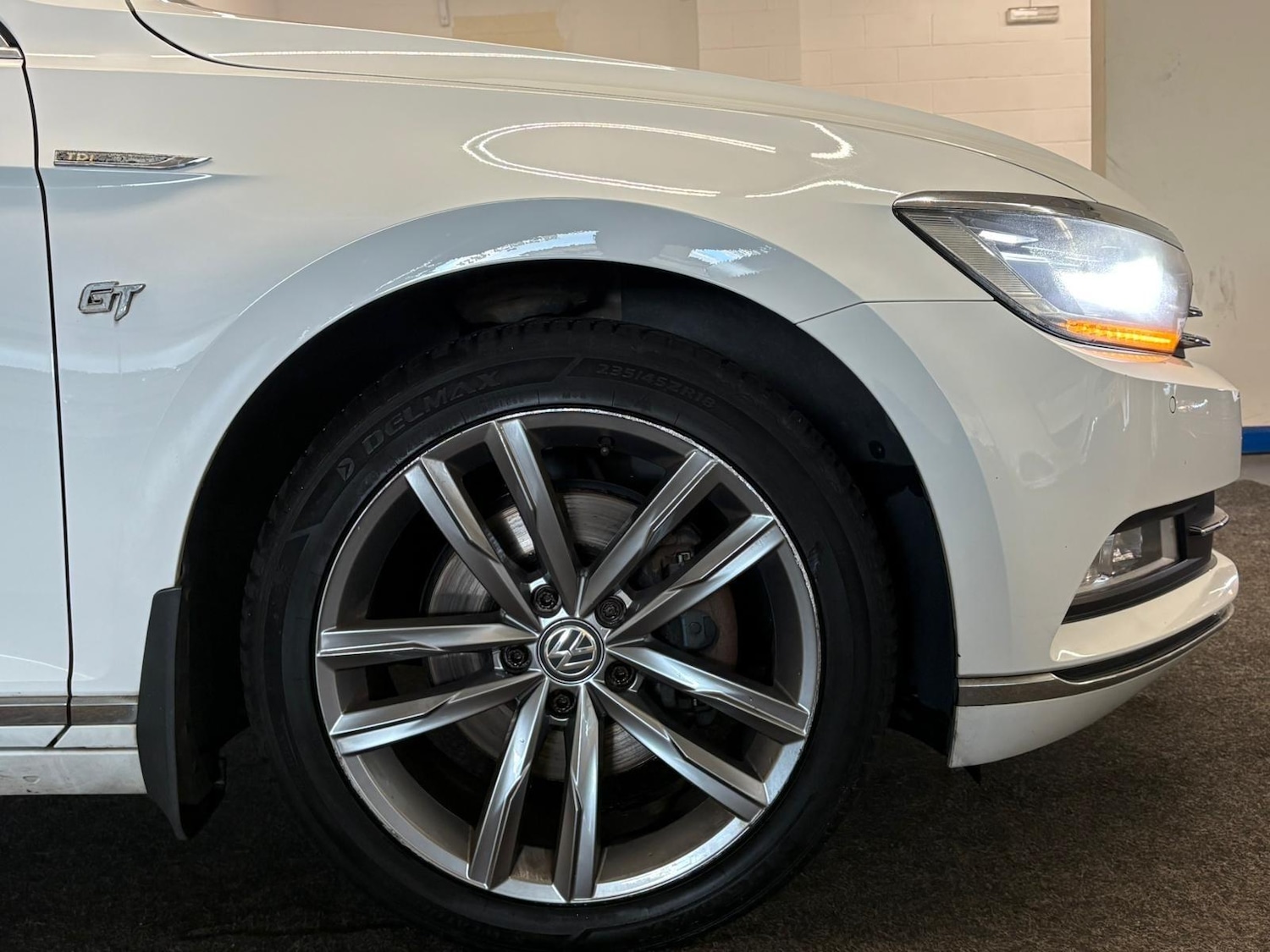 Used Volkswagen Passat 2018 for sale - 76398053: Photo 13