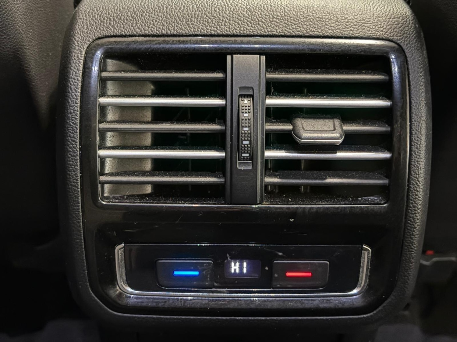 Used Volkswagen Passat 2018 for sale - 76398053: Photo 18