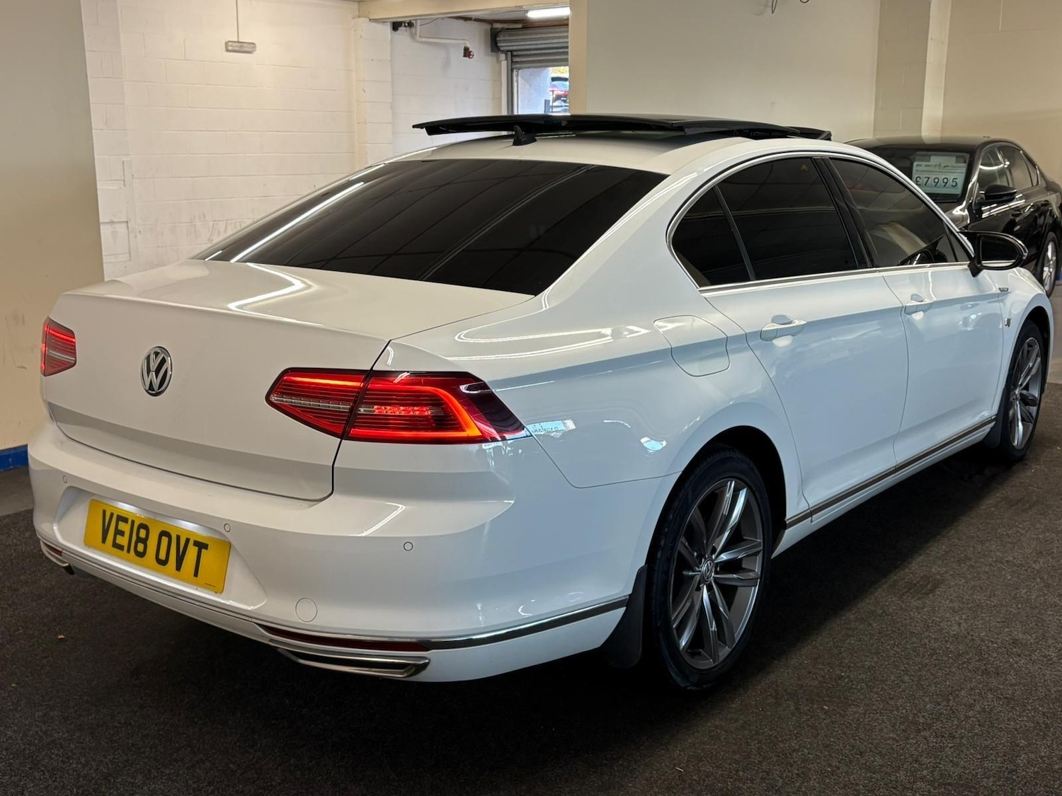 Used Volkswagen Passat 2018 for sale - 76398053: Photo 4