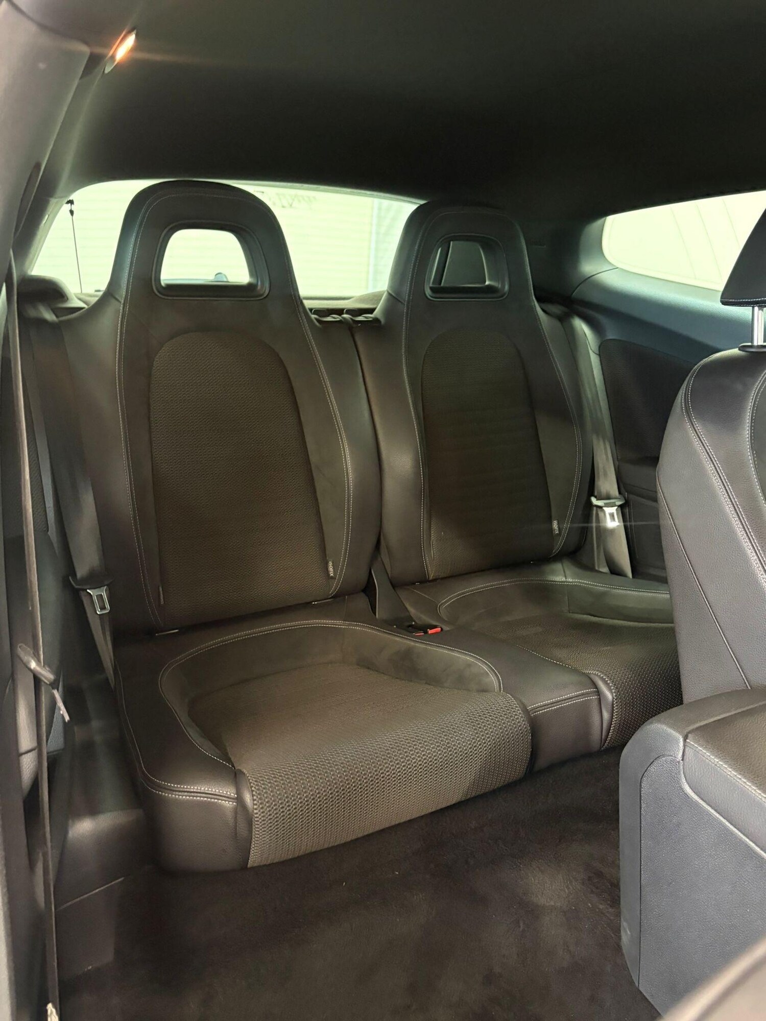 Used Volkswagen Scirocco for sale - 78184668: Photo 11