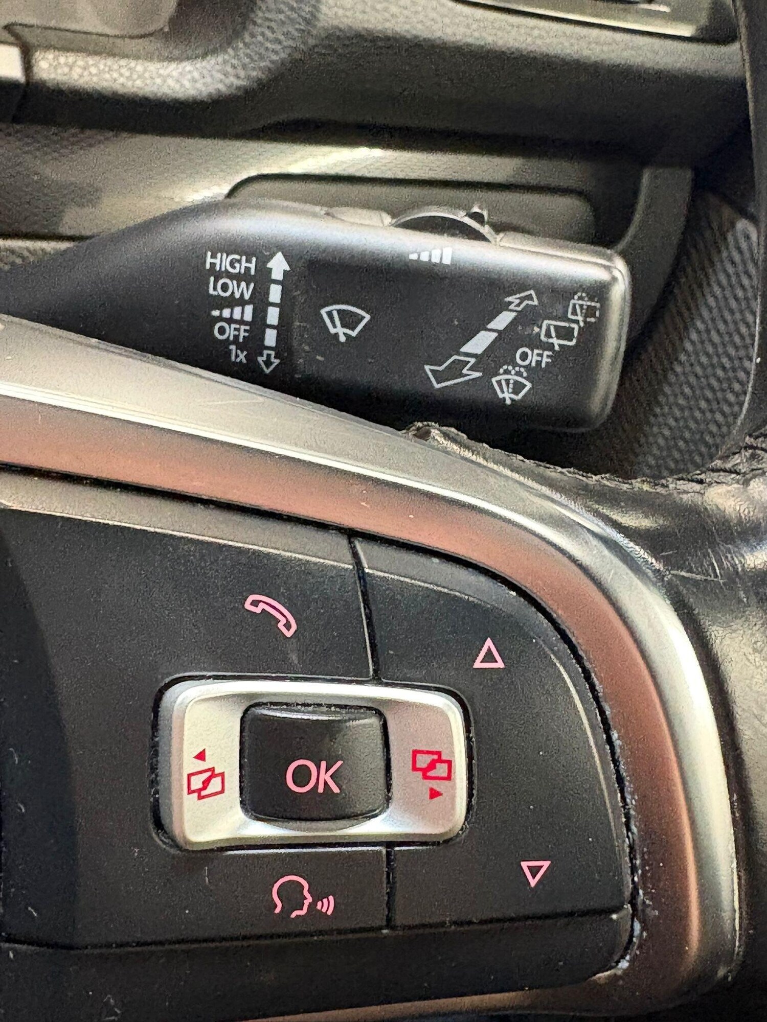 Used Volkswagen Scirocco for sale - 78184668: Photo 15