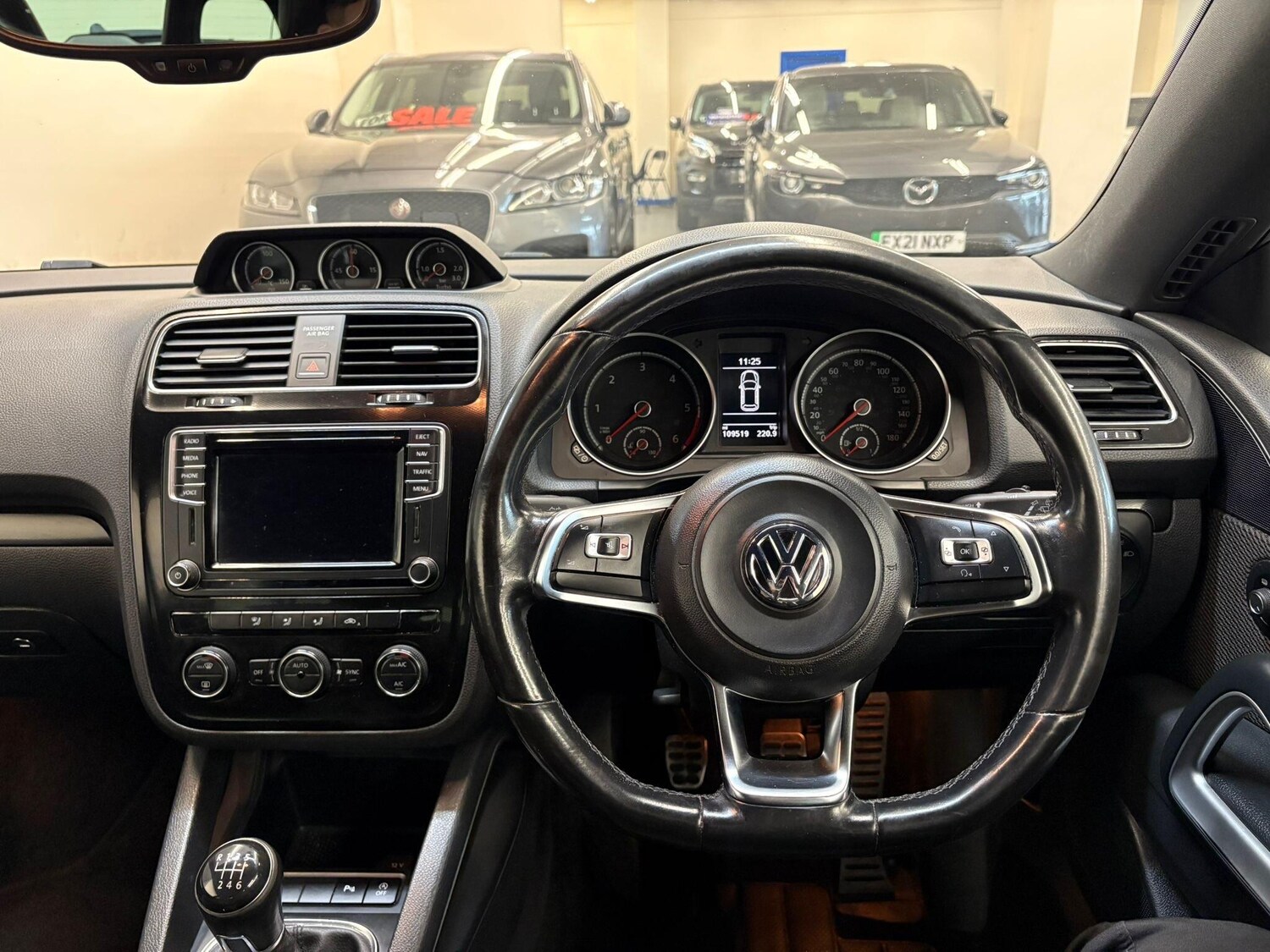 Used Volkswagen Scirocco for sale - 78184668: Photo 27