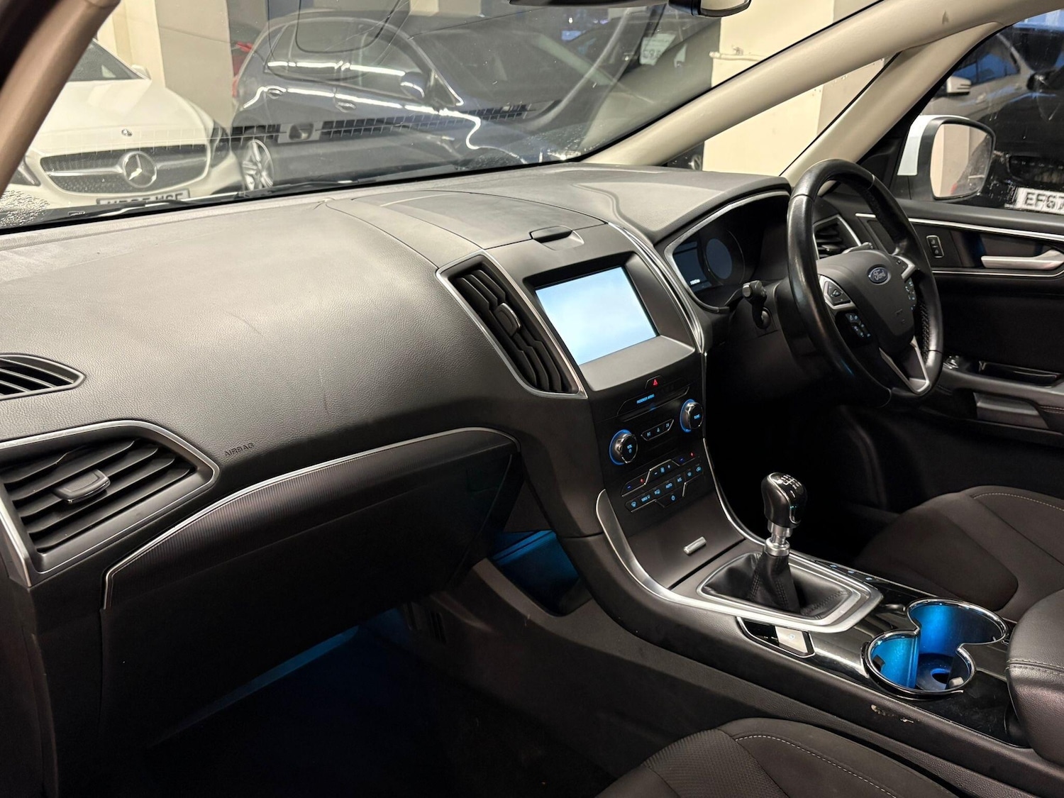 Used Ford S-Max 2015 for sale - 76623198: Photo 7