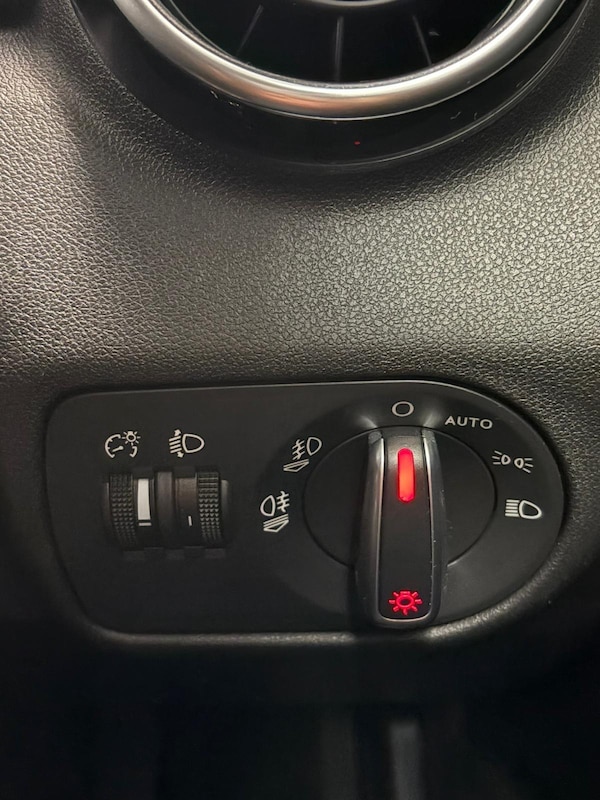 Used Audi A1 2016 for sale - 76226533: Photo 14