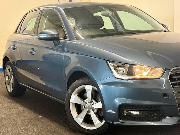 Used Audi A1 2016 for sale - 76226533: Photo 5