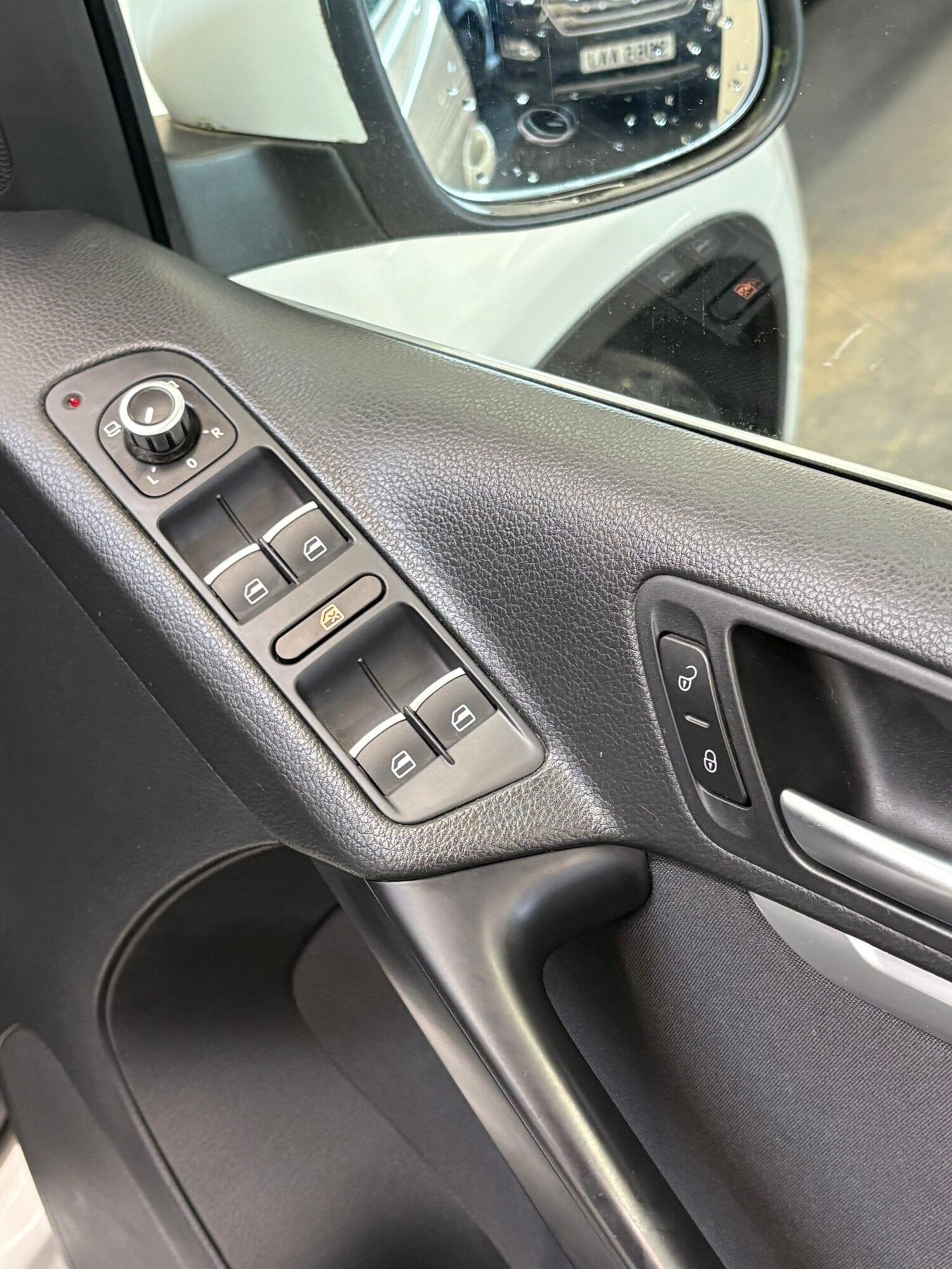 Used Volkswagen Tiguan for sale - 78127603: Photo 25