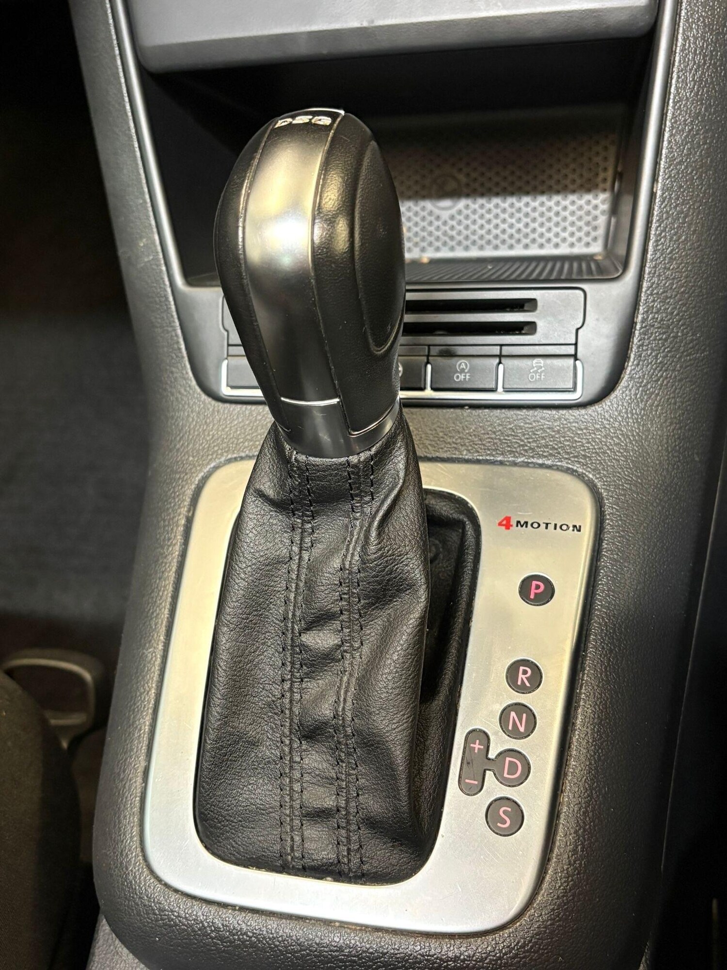 Used Volkswagen Tiguan for sale - 78127603: Photo 8