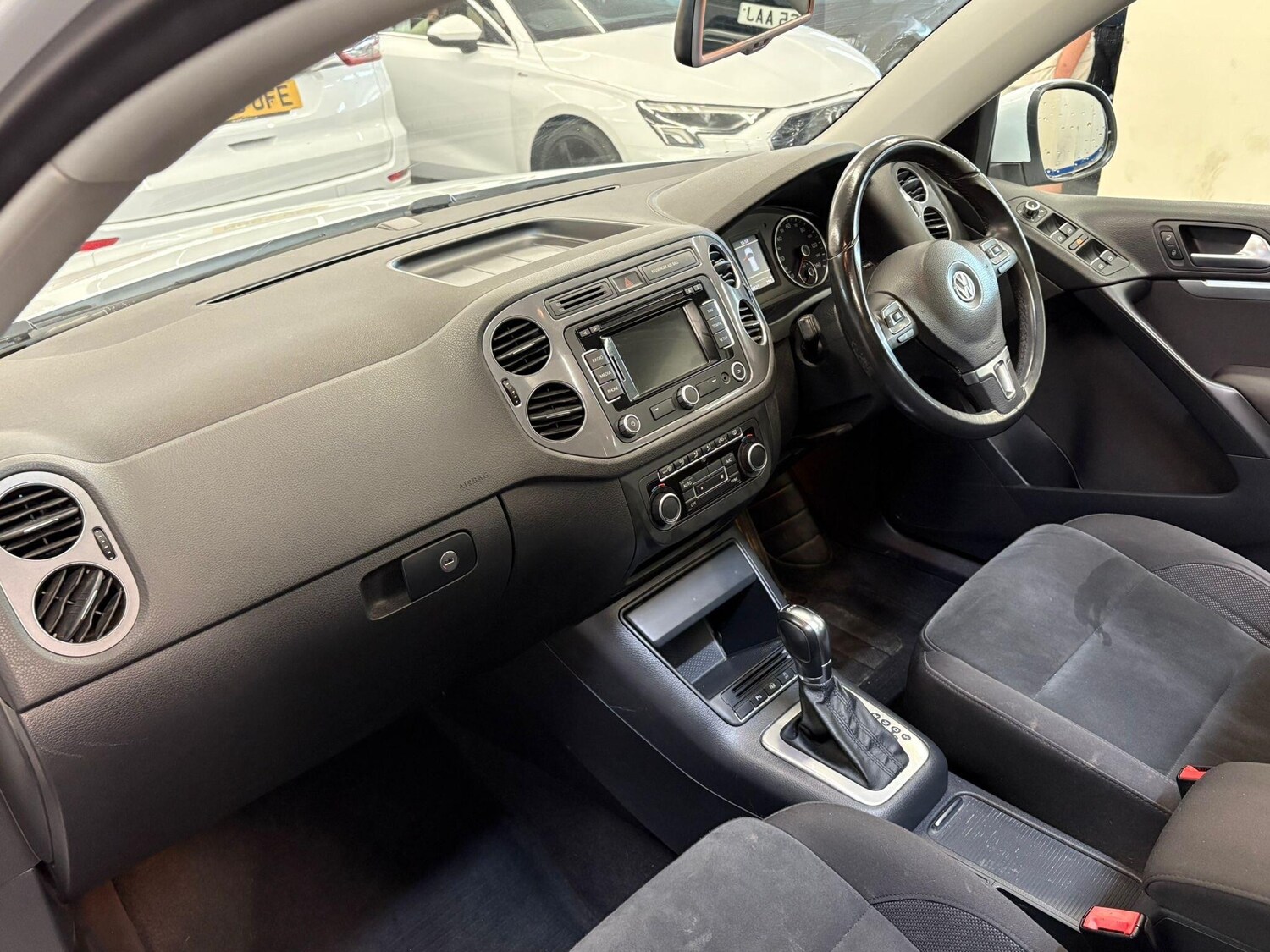 Used Volkswagen Tiguan for sale - 78127603: Photo 9