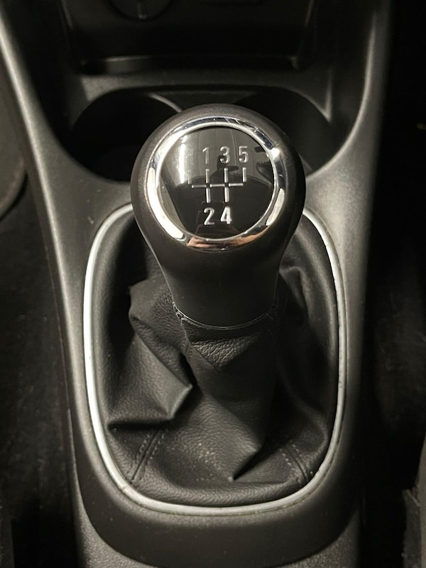 Used Vauxhall Corsa 2015 for sale - 76227242: Photo 8