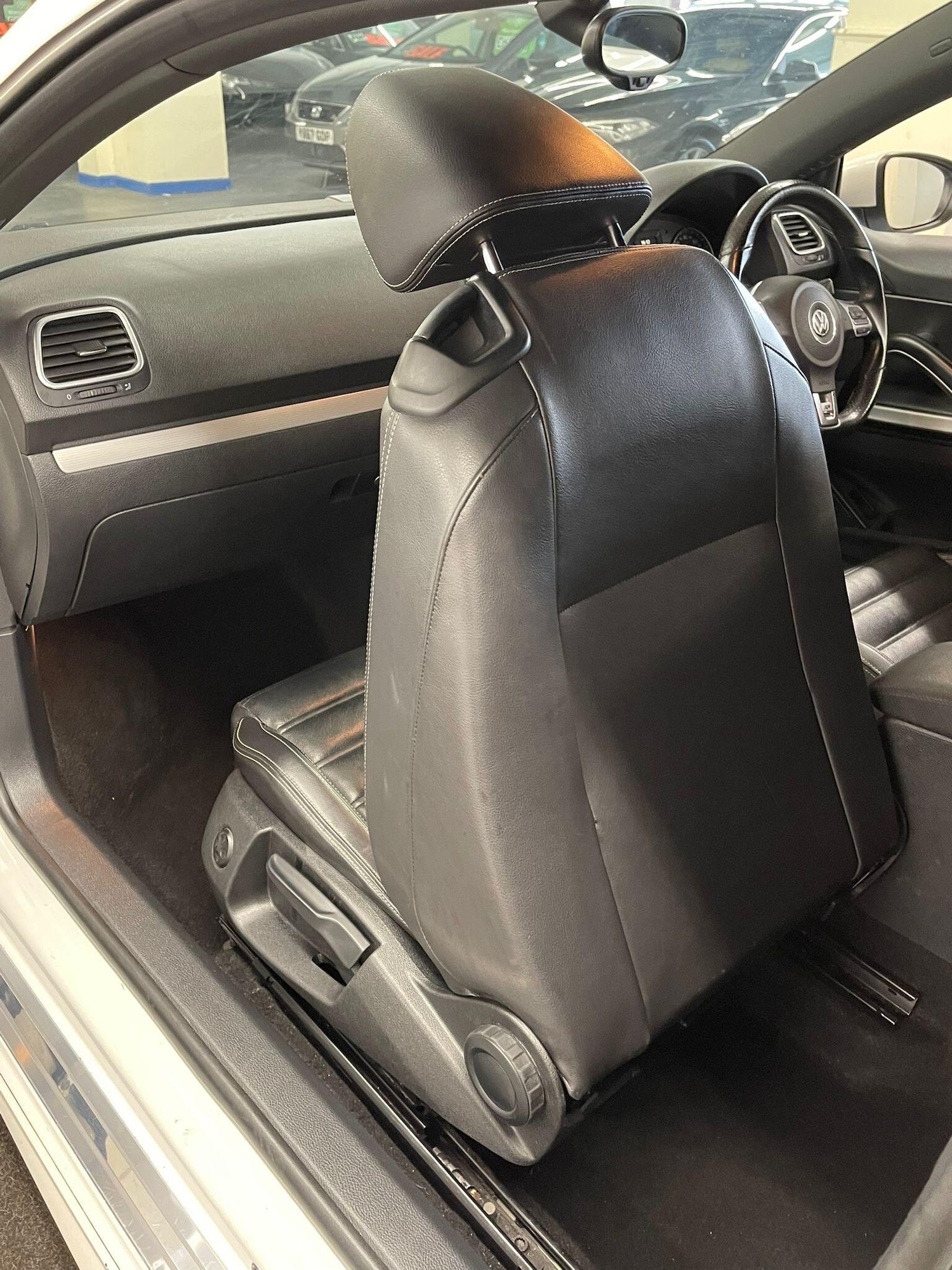 Used Volkswagen Scirocco 2014 for sale - 76623205: Photo 12