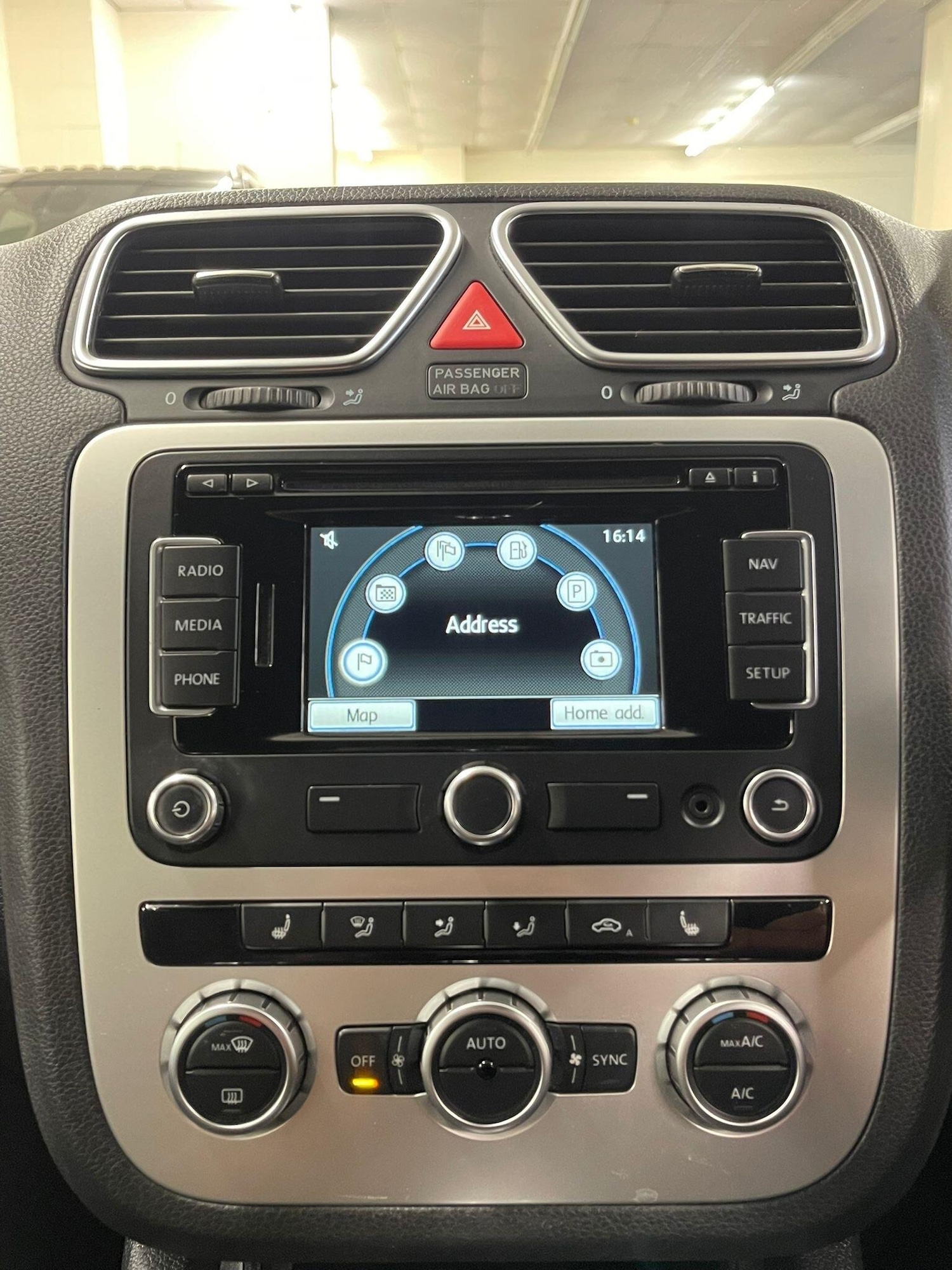 Used Volkswagen Scirocco 2014 for sale - 76623205: Photo 19