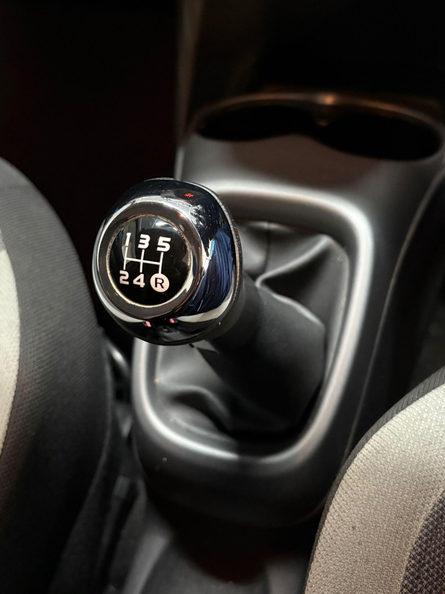 Used Toyota AYGO for sale - 77305620: Photo 14