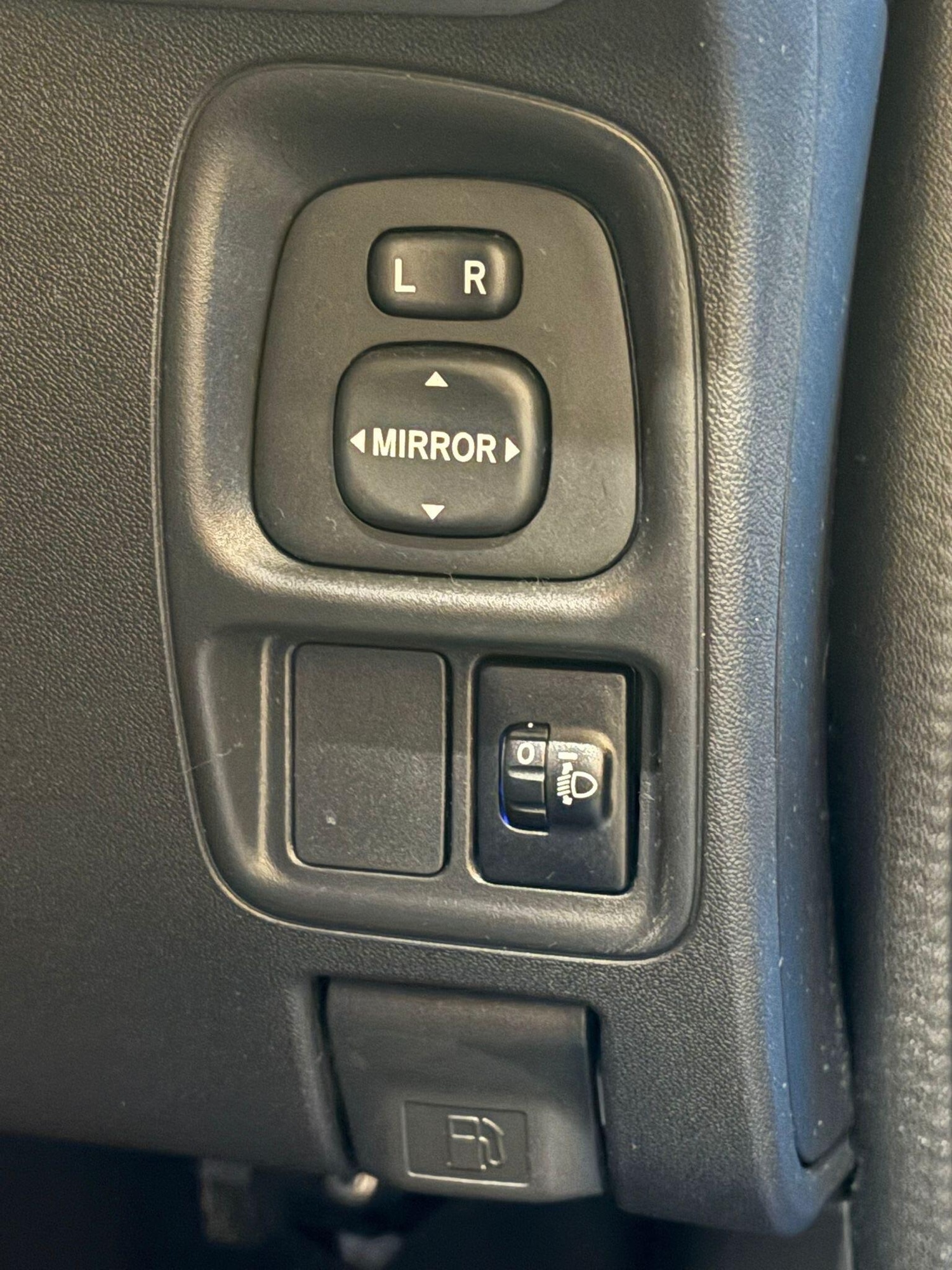 Used Toyota AYGO for sale - 77305620: Photo 17