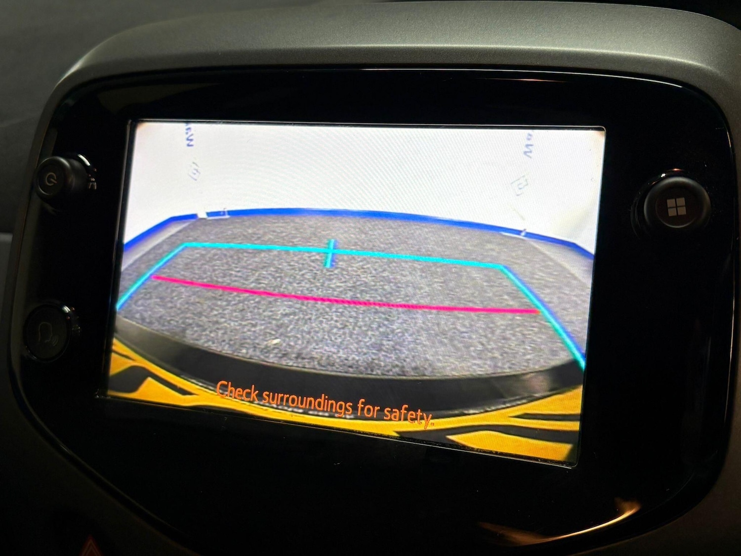 Used Toyota AYGO for sale - 77305620: Photo 24