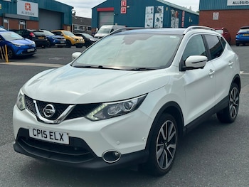 Used Nissan Qashqai 2015 for sale - 79464889: Photo