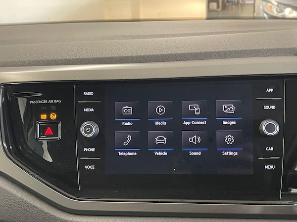 Used Volkswagen Polo 2018 for sale - 76228083: Photo 16