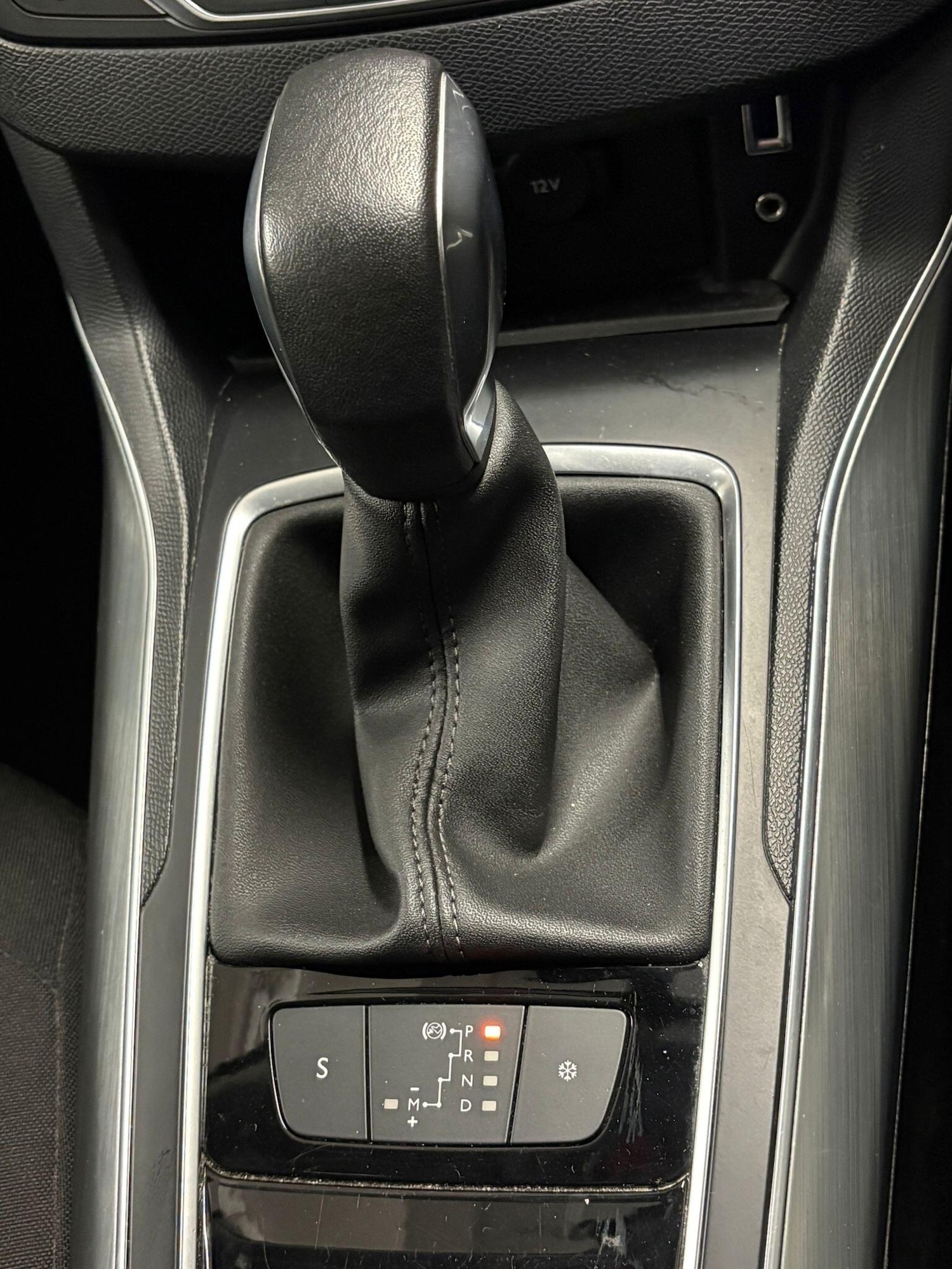 Used Peugeot 308 SW 2015 for sale - 76425575: Photo 6