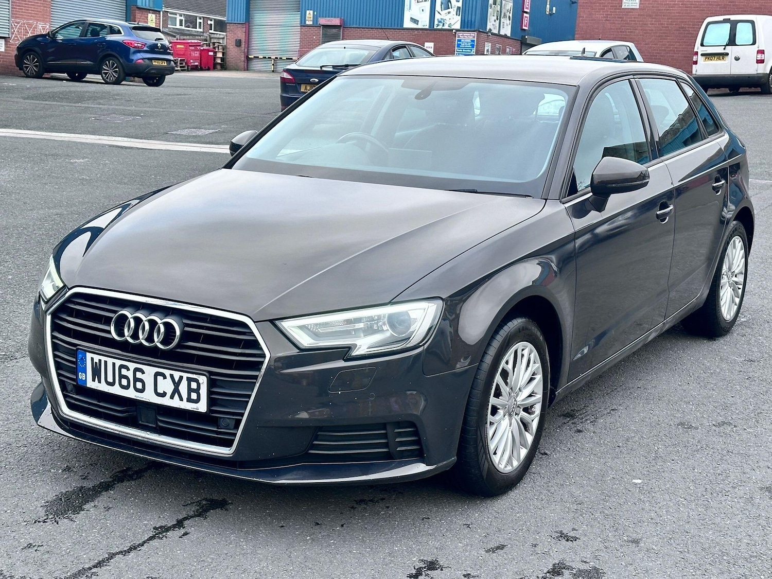 Used Audi A3 2016 for sale - 77799236: Photo 2