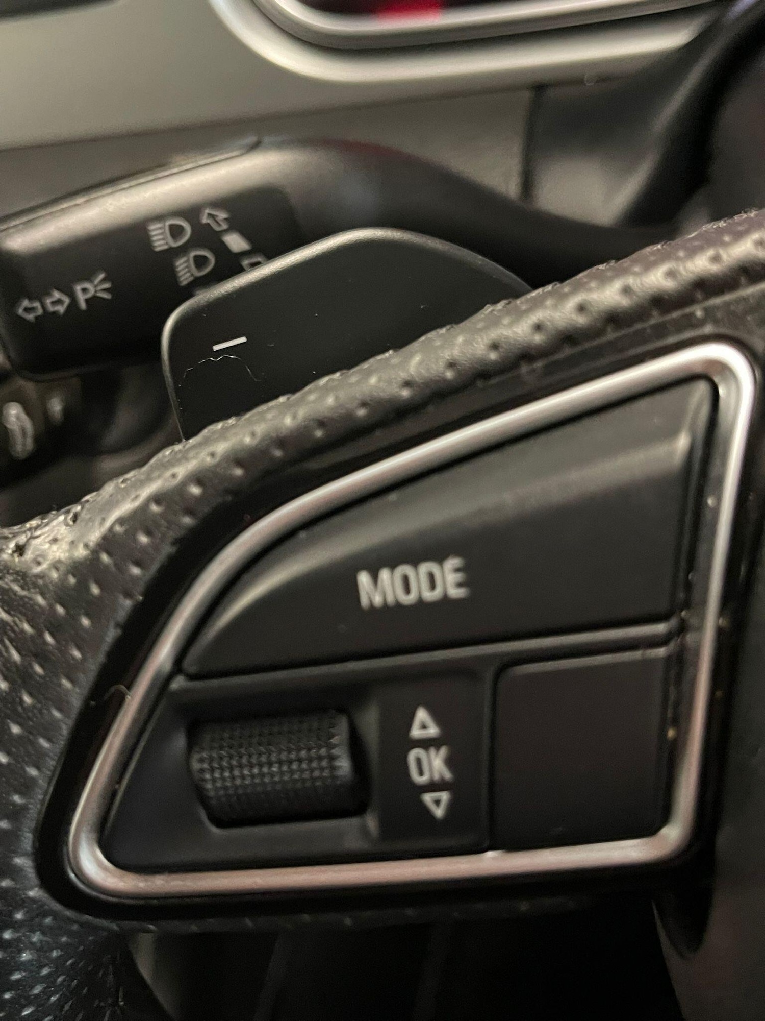 Used Audi Q7 2012 for sale - 76623216: Photo 16