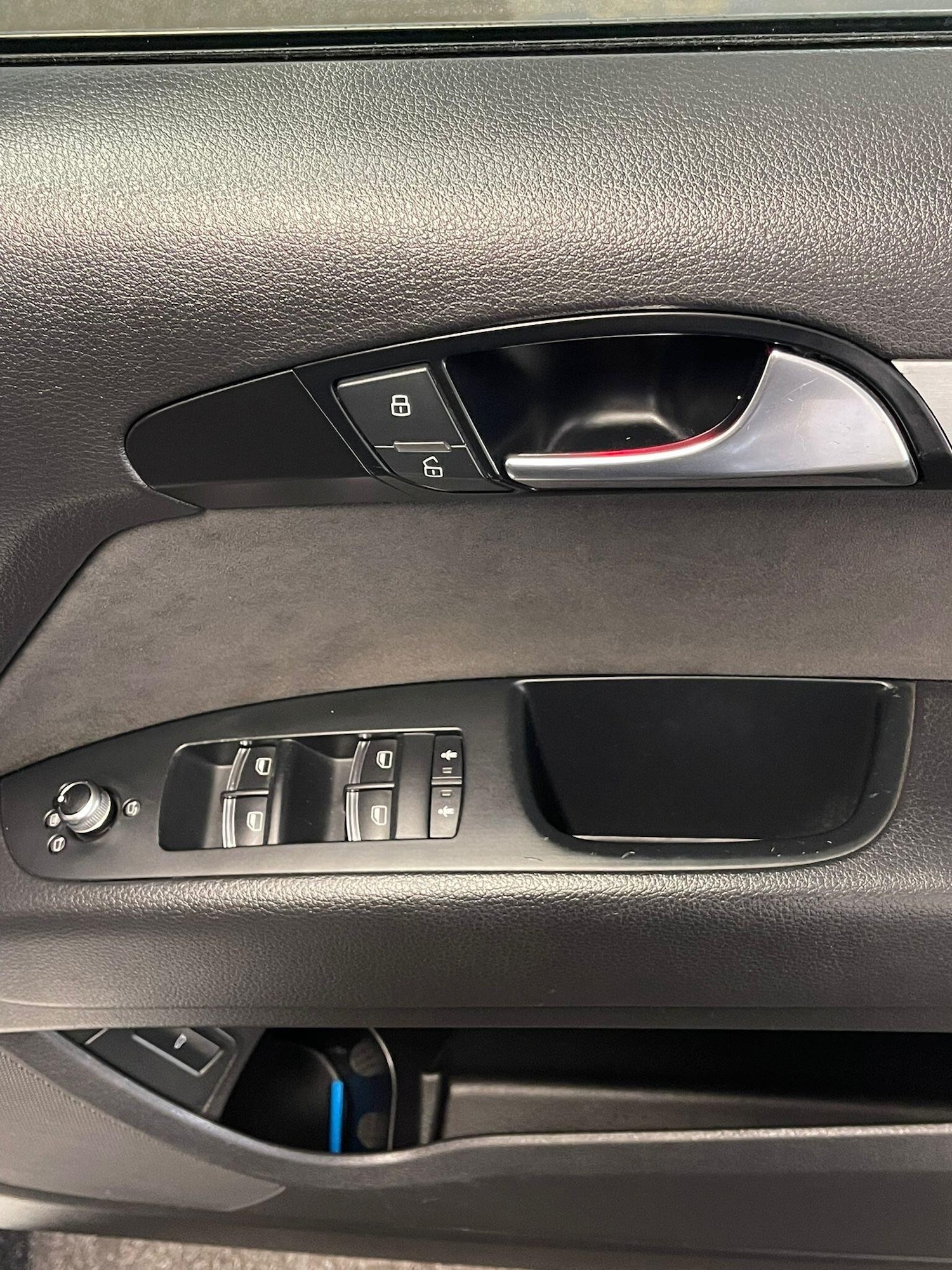 Used Audi Q7 2012 for sale - 76623216: Photo 17