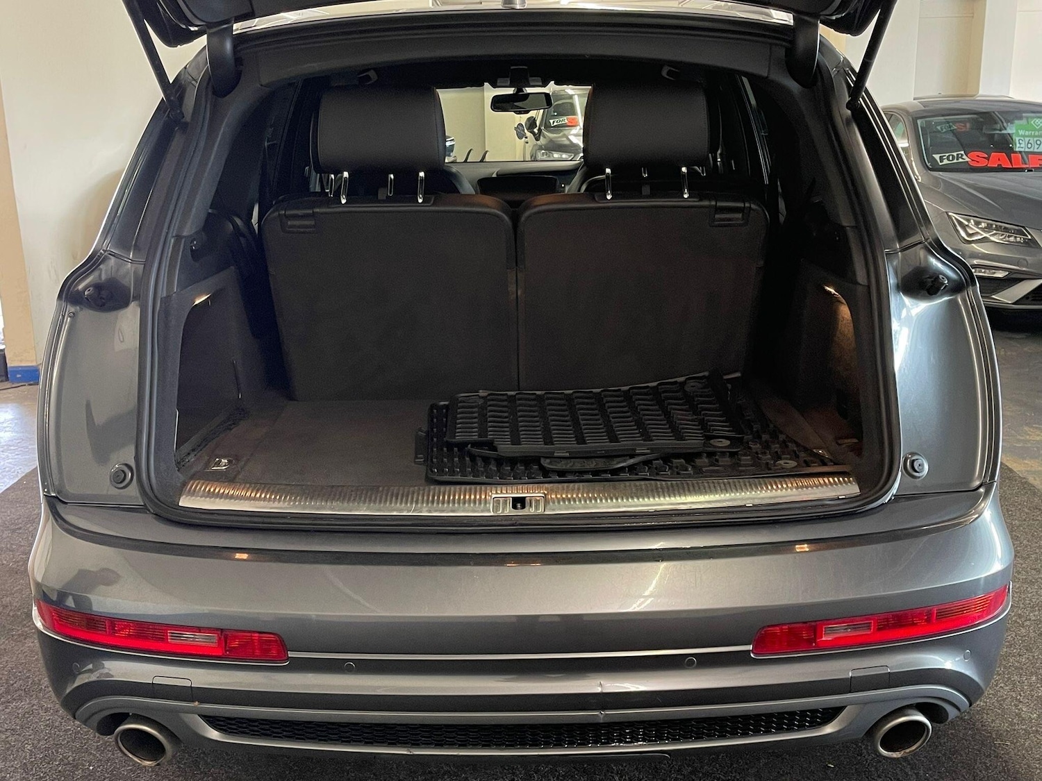 Used Audi Q7 2012 for sale - 76623216: Photo 23