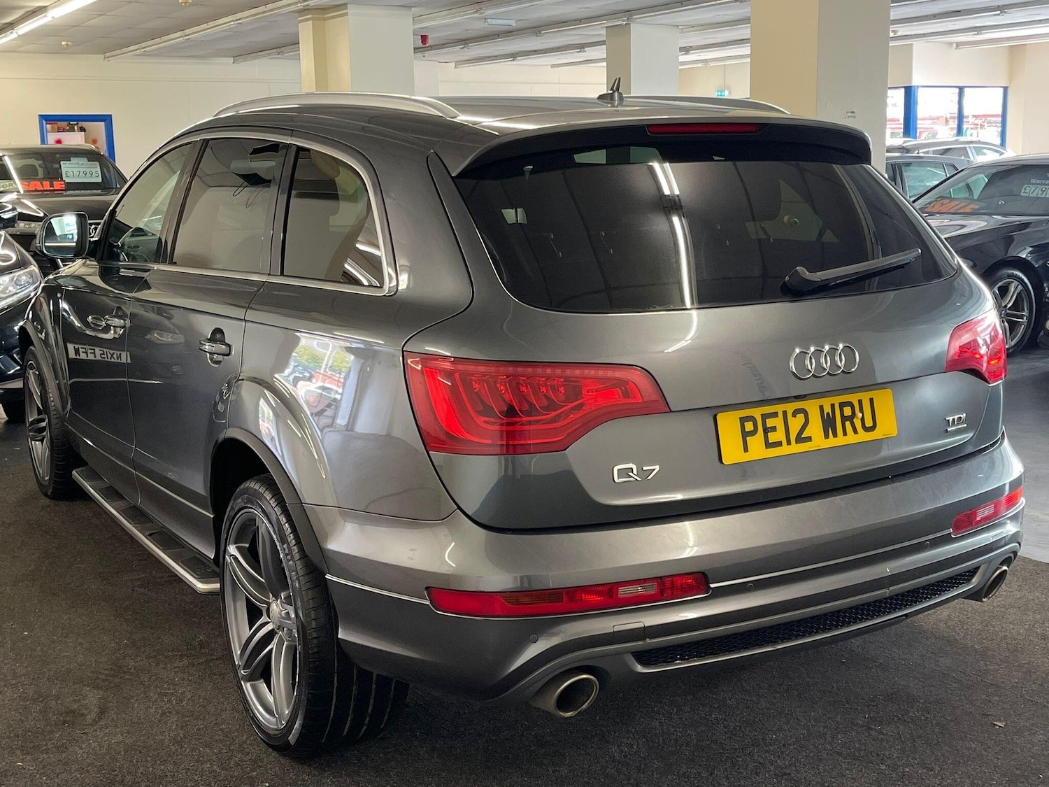 Used Audi Q7 2012 for sale - 76623216: Photo 3