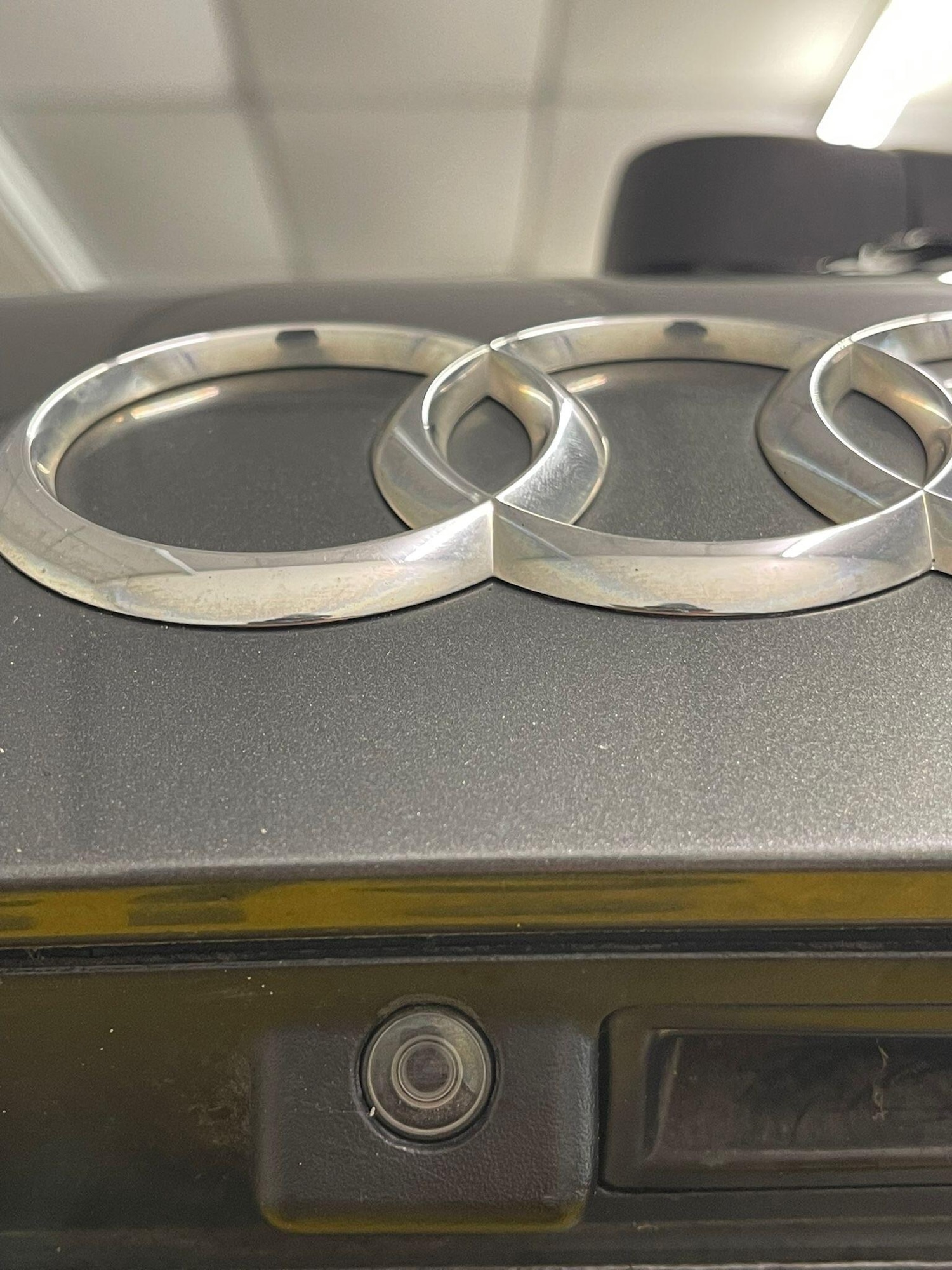 Used Audi Q7 2012 for sale - 76623216: Photo 34