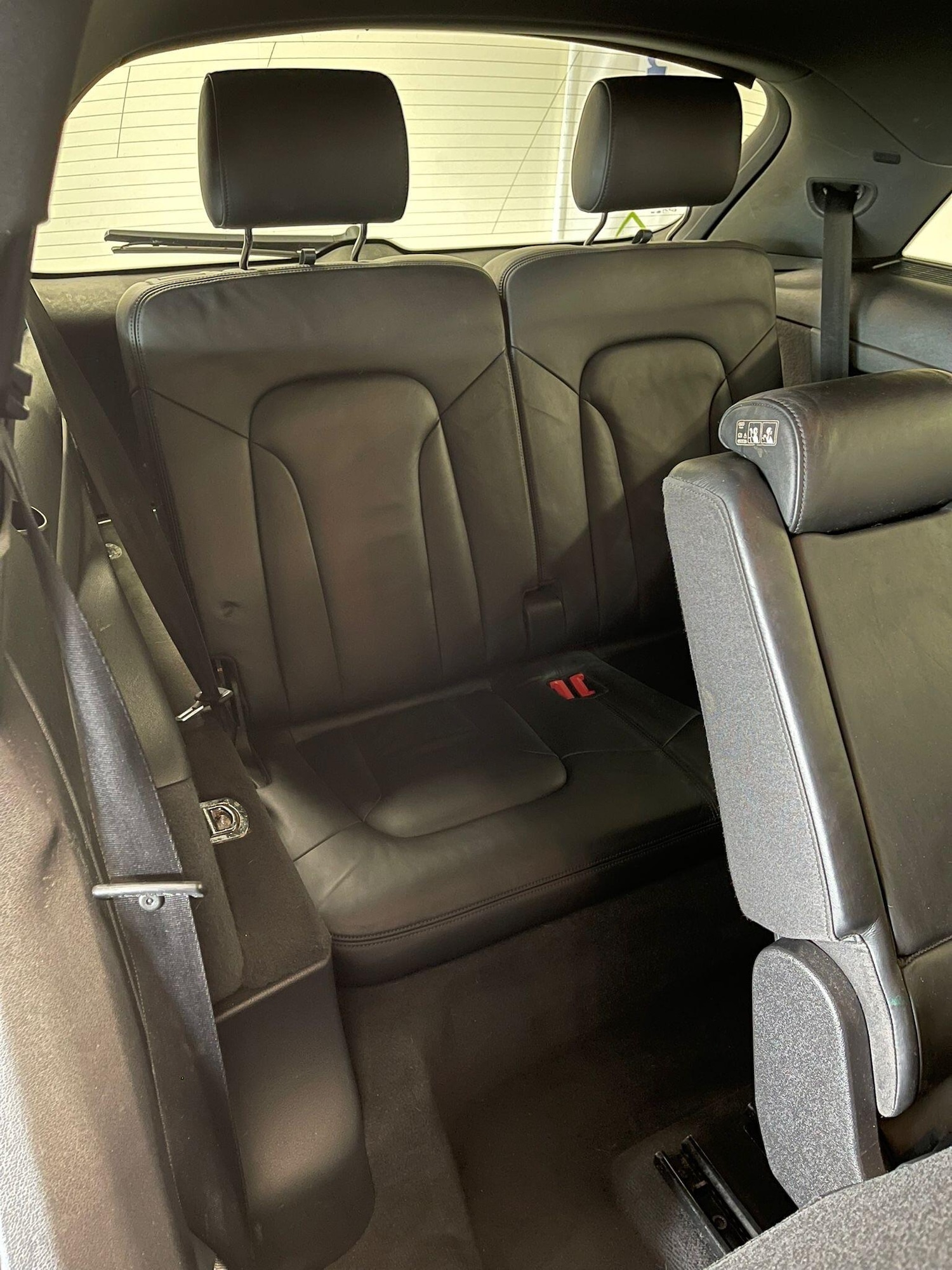 Used Audi Q7 2012 for sale - 76623216: Photo 9